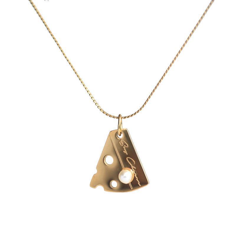 Short Pearl Women's Necklace