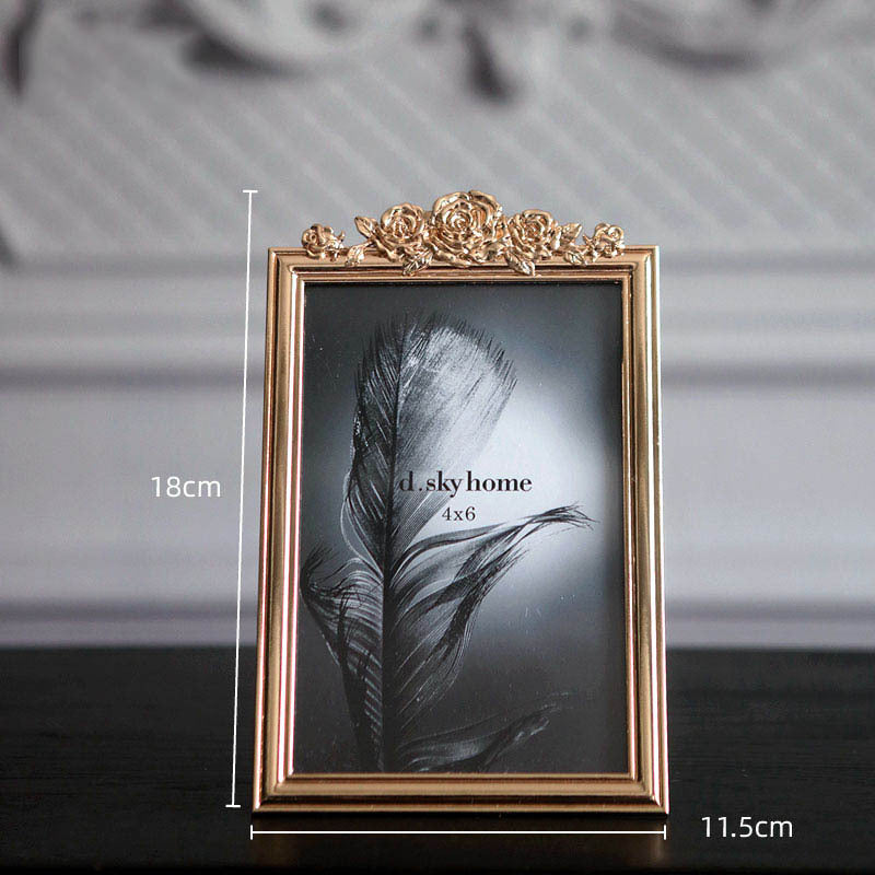 Modern Light Luxury Alloy Photo Frame