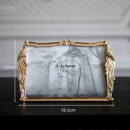 Modern Light Luxury Alloy Photo Frame