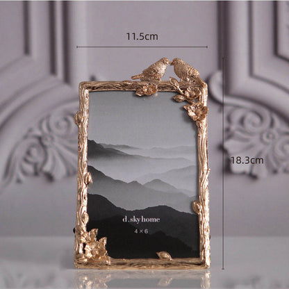 Modern Light Luxury Alloy Photo Frame