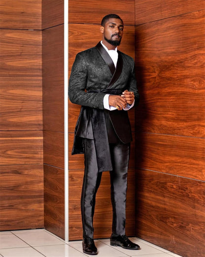 3 Piece Slim Fit Floral Prom Suit for Men – Stylish Tuxedo Set with Detachable Satin Cape & Shawl Collar Blazer