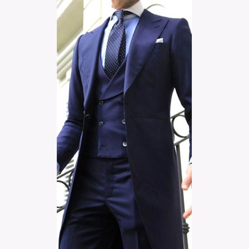 Men’s Double Breasted Suit with Long Tail Vest – Elegant Wide Peak Lapel Blazer for Formal & Wedding Wear